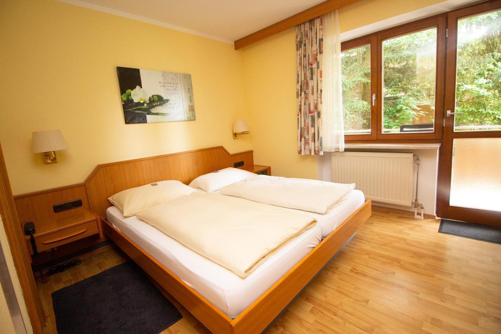 Hotel am Wald Ottobrunn Exterior foto